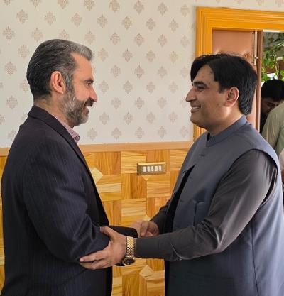 تأکید بر گسترش همکاری‌های گوادر و چابهار در دیدار شهردار گوادر با سرکنسول جمهوری اسلامی ایران