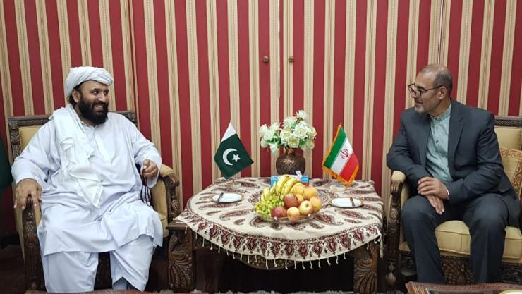 Maulana Abdul Qadir Loni, Provincial Emir of JUI Ideological Group, accompanied by his delegation met  with Hassan Darwishvand, Consul General of Iran